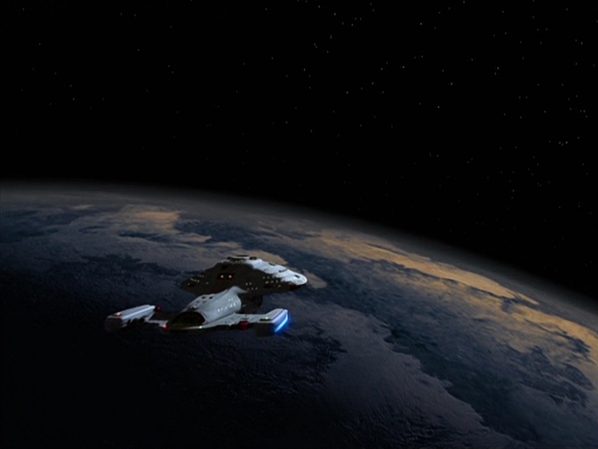 extant_StarTrek_VOY_7x22-NaturalLaw_2900.jpg