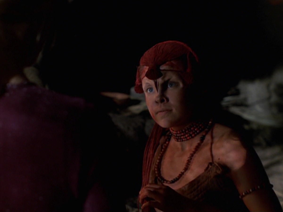 extant_StarTrek_VOY_7x22-NaturalLaw_2945.jpg