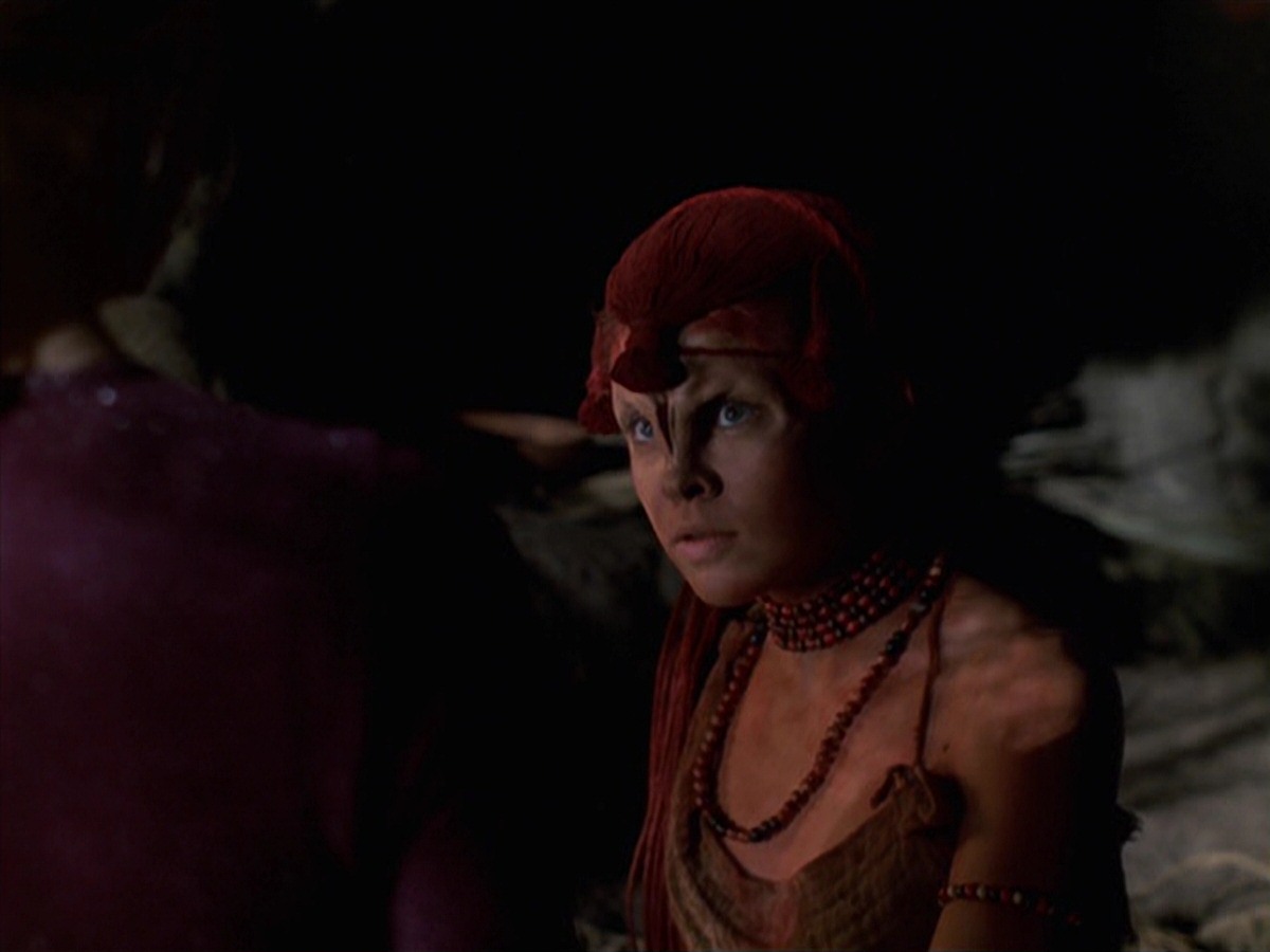extant_StarTrek_VOY_7x22-NaturalLaw_2963.jpg