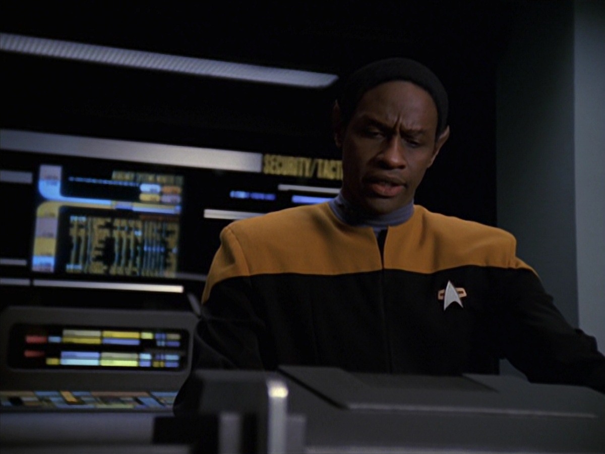 extant_StarTrek_VOY_7x22-NaturalLaw_3254.jpg