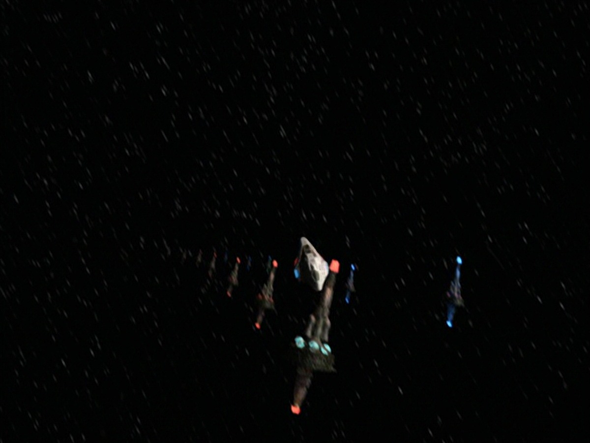 extant_StarTrek_VOY_7x22-NaturalLaw_3352.jpg
