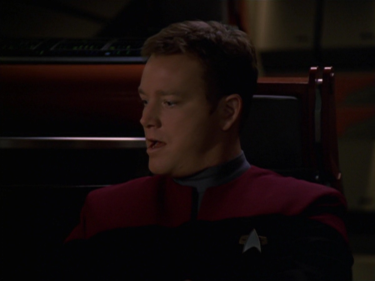 extant_StarTrek_VOY_7x22-NaturalLaw_3360.jpg