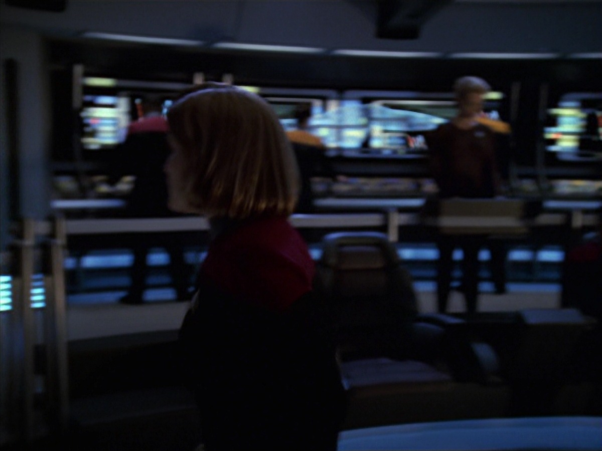 extant_StarTrek_VOY_7x22-NaturalLaw_3385.jpg