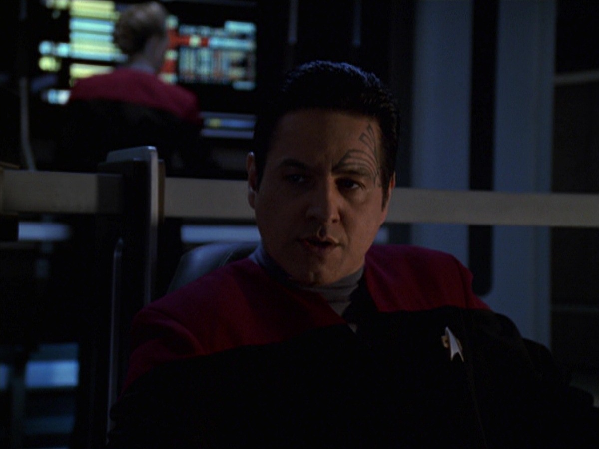 extant_StarTrek_VOY_7x22-NaturalLaw_3420.jpg