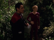 Filename=extant_StarTrek_VOY_7x22-NaturalLaw_0142.jpg
Filesize=179KiB
Dimensions=1200x900
Date added=Jan 16, 2020 extant_StarTrek_VOY_7x22-NaturalLaw_0142.jpg