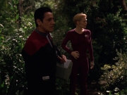 Filename=extant_StarTrek_VOY_7x22-NaturalLaw_0143.jpg
Filesize=181KiB
Dimensions=1200x900
Date added=Jan 16, 2020 extant_StarTrek_VOY_7x22-NaturalLaw_0143.jpg
