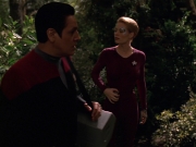 Filename=extant_StarTrek_VOY_7x22-NaturalLaw_0148.jpg
Filesize=159KiB
Dimensions=1200x900
Date added=Jan 16, 2020 extant_StarTrek_VOY_7x22-NaturalLaw_0148.jpg