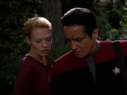 Filename=extant_StarTrek_VOY_7x22-NaturalLaw_0568.jpg
Filesize=130KiB
Dimensions=1200x900
Date added=Jan 16, 2020 extant_StarTrek_VOY_7x22-NaturalLaw_0568.jpg