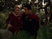Filename=extant_StarTrek_VOY_7x22-NaturalLaw_0623.jpg
Filesize=197KiB
Dimensions=1200x900
Date added=Jan 16, 2020 extant_StarTrek_VOY_7x22-NaturalLaw_0623.jpg