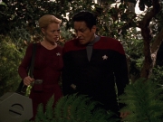 Filename=extant_StarTrek_VOY_7x22-NaturalLaw_0648.jpg
Filesize=199KiB
Dimensions=1200x900
Date added=Jan 16, 2020 extant_StarTrek_VOY_7x22-NaturalLaw_0648.jpg