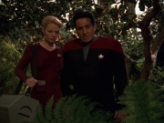 Filename=extant_StarTrek_VOY_7x22-NaturalLaw_0653.jpg
Filesize=196KiB
Dimensions=1200x900
Date added=Jan 16, 2020 extant_StarTrek_VOY_7x22-NaturalLaw_0653.jpg