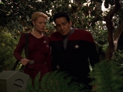 Filename=extant_StarTrek_VOY_7x22-NaturalLaw_0654.jpg
Filesize=199KiB
Dimensions=1200x900
Date added=Jan 16, 2020 extant_StarTrek_VOY_7x22-NaturalLaw_0654.jpg