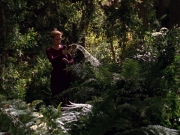 extant_StarTrek_VOY_7x22-NaturalLaw_0718.jpg