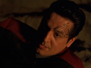extant_StarTrek_VOY_7x22-NaturalLaw_0933.jpg