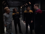 extant_StarTrek_VOY_7x22-NaturalLaw_1017.jpg