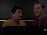 extant_StarTrek_VOY_7x22-NaturalLaw_1020.jpg