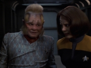 extant_StarTrek_VOY_7x22-NaturalLaw_1031.jpg