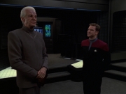 extant_StarTrek_VOY_7x22-NaturalLaw_1099.jpg