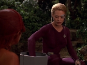 extant_StarTrek_VOY_7x22-NaturalLaw_1332.jpg