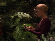 extant_StarTrek_VOY_7x22-NaturalLaw_1383.jpg