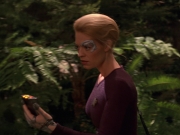extant_StarTrek_VOY_7x22-NaturalLaw_1387.jpg