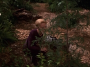 extant_StarTrek_VOY_7x22-NaturalLaw_1417.jpg