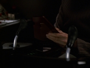 extant_StarTrek_VOY_7x22-NaturalLaw_1698.jpg
