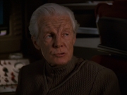 extant_StarTrek_VOY_7x22-NaturalLaw_1736.jpg