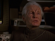 extant_StarTrek_VOY_7x22-NaturalLaw_1785.jpg