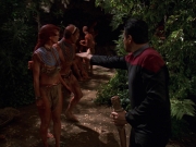 Filename=extant_StarTrek_VOY_7x22-NaturalLaw_2079.jpg
Filesize=190KiB
Dimensions=1200x900
Date added=Jan 16, 2020 extant_StarTrek_VOY_7x22-NaturalLaw_2079.jpg
