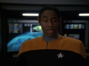 Filename=extant_StarTrek_VOY_7x22-NaturalLaw_2230.jpg
Filesize=116KiB
Dimensions=1200x900
Date added=Jan 16, 2020 extant_StarTrek_VOY_7x22-NaturalLaw_2230.jpg