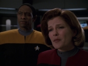 extant_StarTrek_VOY_7x22-NaturalLaw_2276.jpg