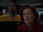 extant_StarTrek_VOY_7x22-NaturalLaw_2294.jpg
