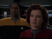 extant_StarTrek_VOY_7x22-NaturalLaw_2307.jpg