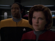 extant_StarTrek_VOY_7x22-NaturalLaw_2309.jpg