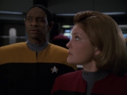 extant_StarTrek_VOY_7x22-NaturalLaw_2318.jpg