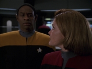 extant_StarTrek_VOY_7x22-NaturalLaw_2319.jpg