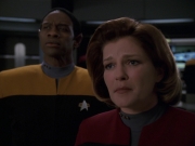 extant_StarTrek_VOY_7x22-NaturalLaw_2330.jpg
