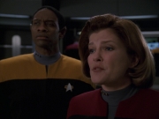 extant_StarTrek_VOY_7x22-NaturalLaw_2333.jpg