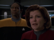 extant_StarTrek_VOY_7x22-NaturalLaw_2335.jpg