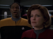 extant_StarTrek_VOY_7x22-NaturalLaw_2344.jpg