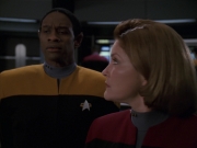 extant_StarTrek_VOY_7x22-NaturalLaw_2351.jpg
