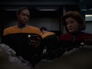 extant_StarTrek_VOY_7x22-NaturalLaw_2404.jpg