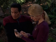 extant_StarTrek_VOY_7x22-NaturalLaw_2514.jpg