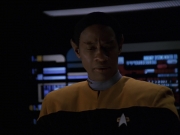 extant_StarTrek_VOY_7x22-NaturalLaw_2737.jpg