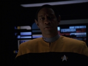 extant_StarTrek_VOY_7x22-NaturalLaw_2749.jpg