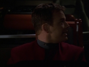 extant_StarTrek_VOY_7x22-NaturalLaw_3404.jpg