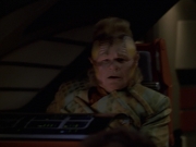 extant_StarTrek_VOY_7x23-Homestead_0513.jpg