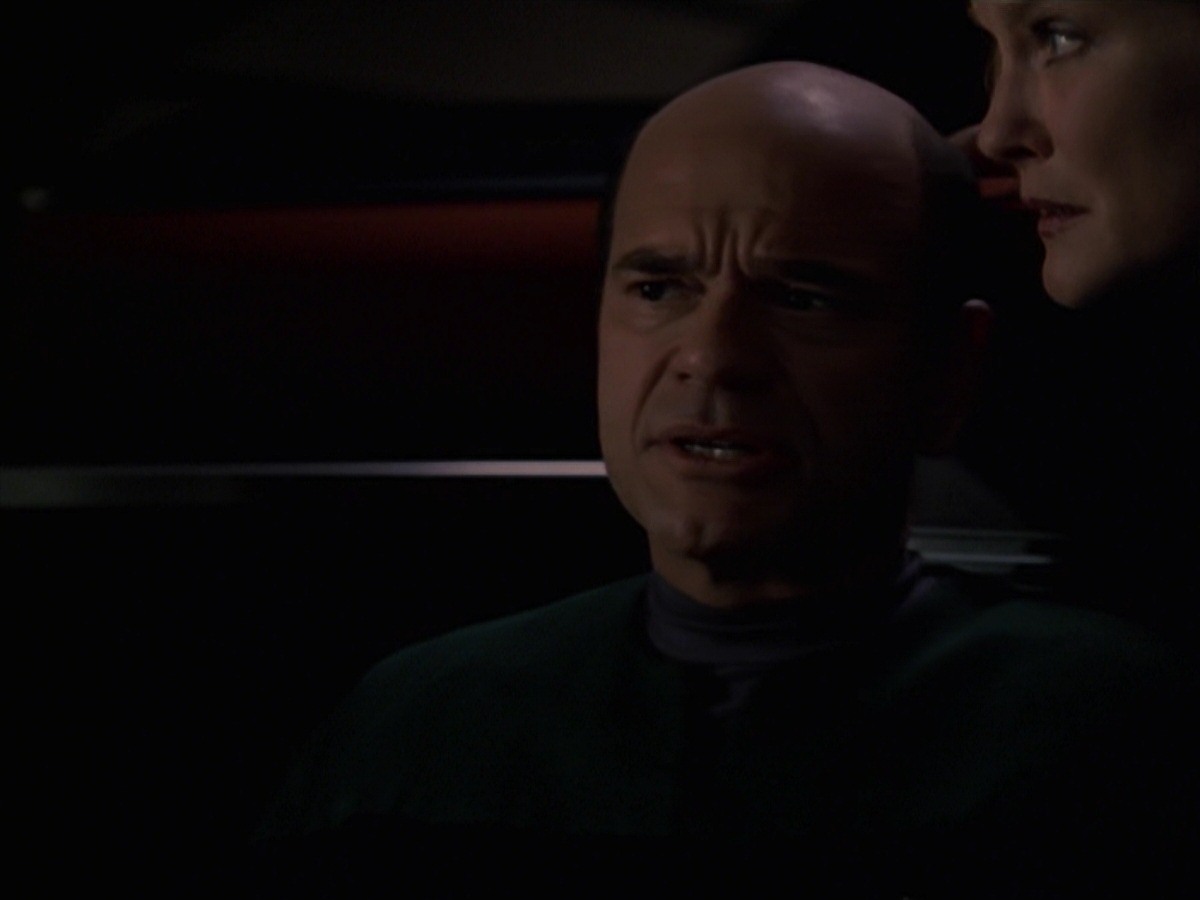 extant_StarTrek_VOY_7x24-RenaissanceMan_0145.jpg