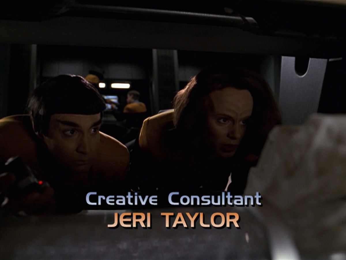 extant_StarTrek_VOY_7x24-RenaissanceMan_0348.jpg